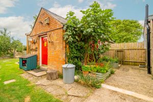 Photo 37- click for photo gallery